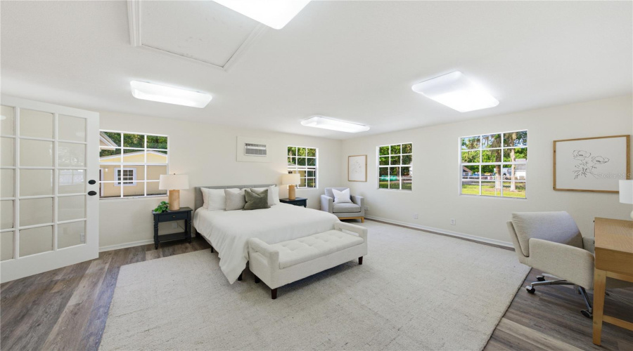 Plant City, Florida 33566, 5 Bedroom Bedrooms, ,3 Bathroombathrooms,Residential,For Sale,Trapnell,0,Mfrtb8541178