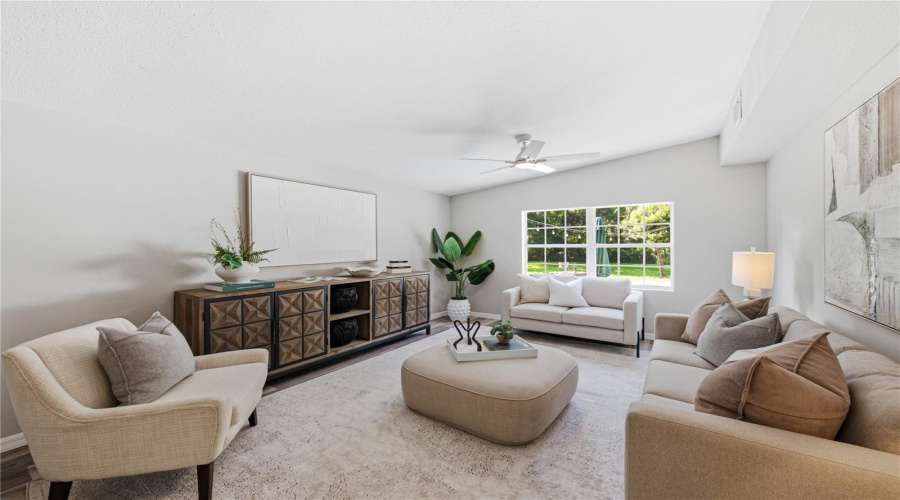 Plant City, Florida 33566, 5 Bedroom Bedrooms, ,3 Bathroombathrooms,Residential,For Sale,Trapnell,0,Mfrtb8541178