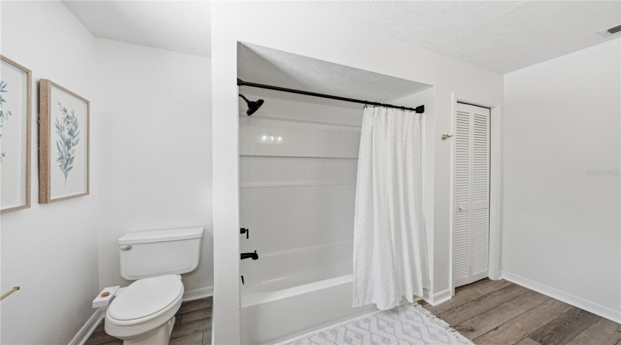 Plant City, Florida 33566, 5 Bedroom Bedrooms, ,3 Bathroombathrooms,Residential,For Sale,Trapnell,0,Mfrtb8541178