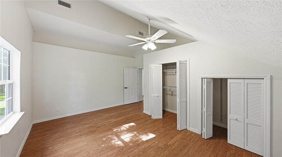 Plant City, Florida 33566, 5 Bedroom Bedrooms, ,3 Bathroombathrooms,Residential,For Sale,Trapnell,0,Mfrtb8541178