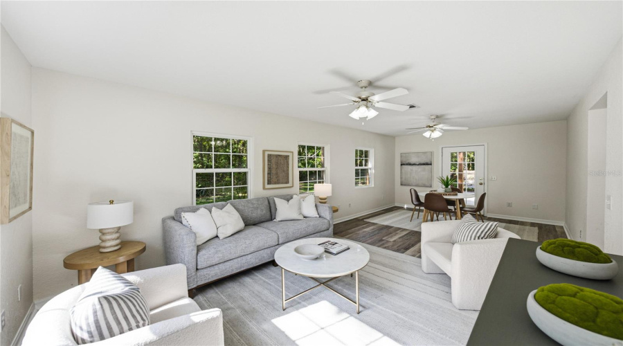 Plant City, Florida 33566, 5 Bedroom Bedrooms, ,3 Bathroombathrooms,Residential,For Sale,Trapnell,0,Mfrtb8541178
