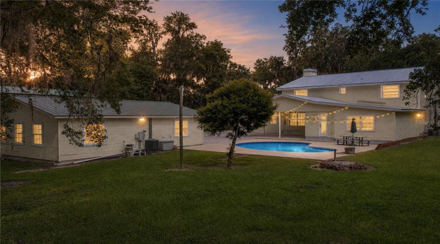 Plant City, Florida 33566, 5 Bedroom Bedrooms, ,3 Bathroombathrooms,Residential,For Sale,Trapnell,0,Mfrtb8541178