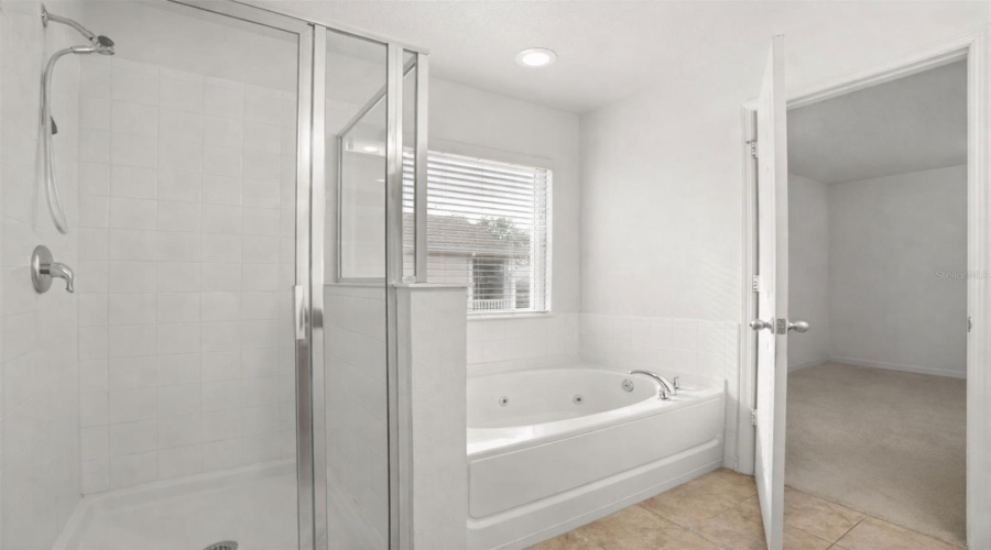 Tavares, Florida 32778, 3 Bedroom Bedrooms, ,2 Bathroombathrooms,Residential,For Sale,Appalachee,0,Mfro6387741