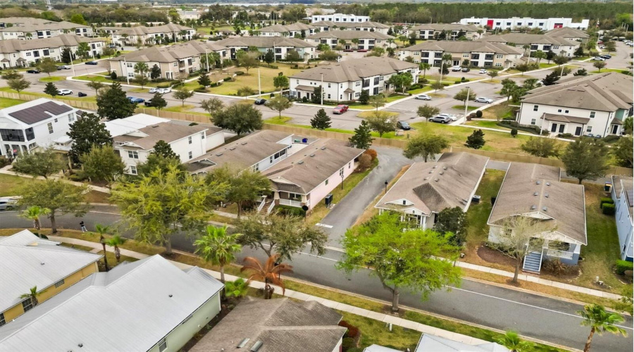 Tavares, Florida 32778, 3 Bedroom Bedrooms, ,2 Bathroombathrooms,Residential,For Sale,Appalachee,0,Mfro6387741
