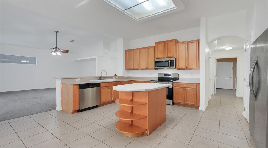 Clermont, Florida 34711, 4 Bedroom Bedrooms, ,3 Bathroombathrooms,Residential,For Sale,Nature Cove,0,Mfrg5115138