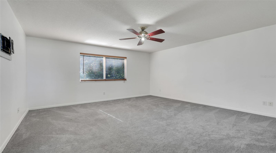 Clermont, Florida 34711, 4 Bedroom Bedrooms, ,3 Bathroombathrooms,Residential,For Sale,Nature Cove,0,Mfrg5115138