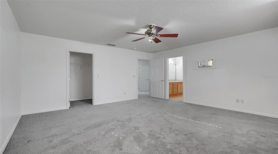 Clermont, Florida 34711, 4 Bedroom Bedrooms, ,3 Bathroombathrooms,Residential,For Sale,Nature Cove,0,Mfrg5115138