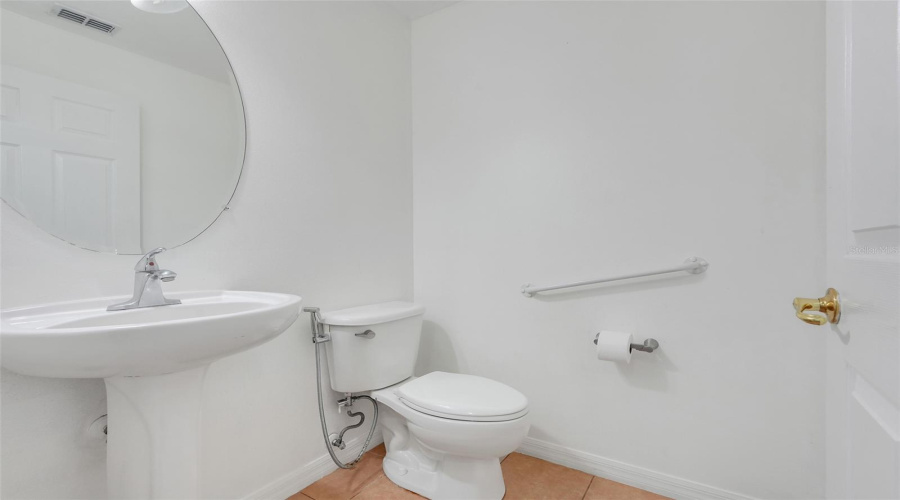 Clermont, Florida 34711, 4 Bedroom Bedrooms, ,3 Bathroombathrooms,Residential,For Sale,Nature Cove,0,Mfrg5115138
