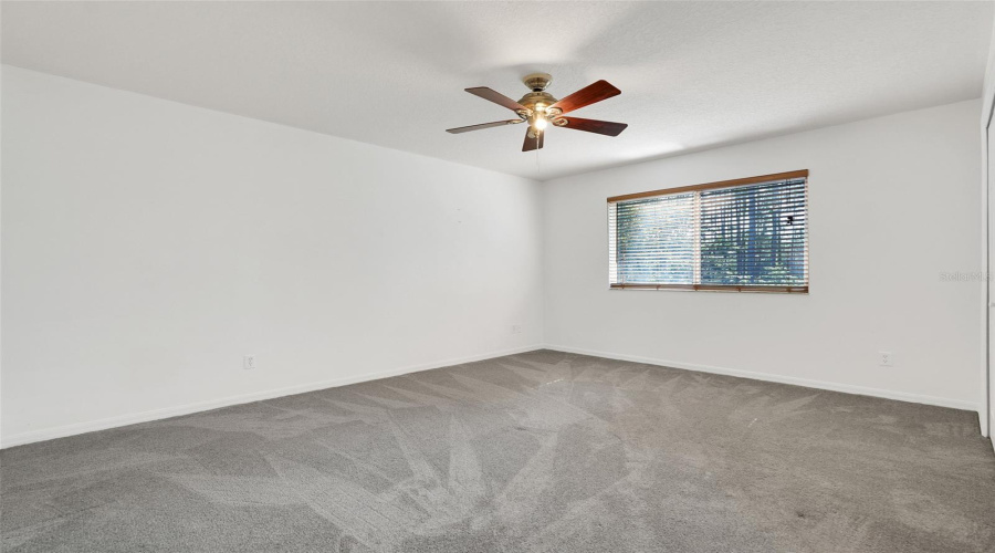 Clermont, Florida 34711, 4 Bedroom Bedrooms, ,3 Bathroombathrooms,Residential,For Sale,Nature Cove,0,Mfrg5115138
