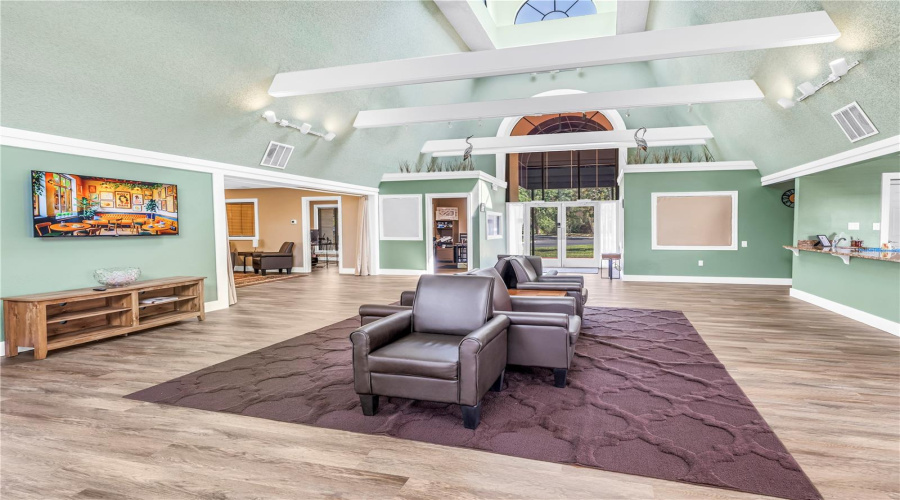 St Petersburg, Florida 33712, 1 Bedroom Bedrooms, ,1 Bathroombathrooms,Residential,For Sale,58Th,0,Mfrtb8500058