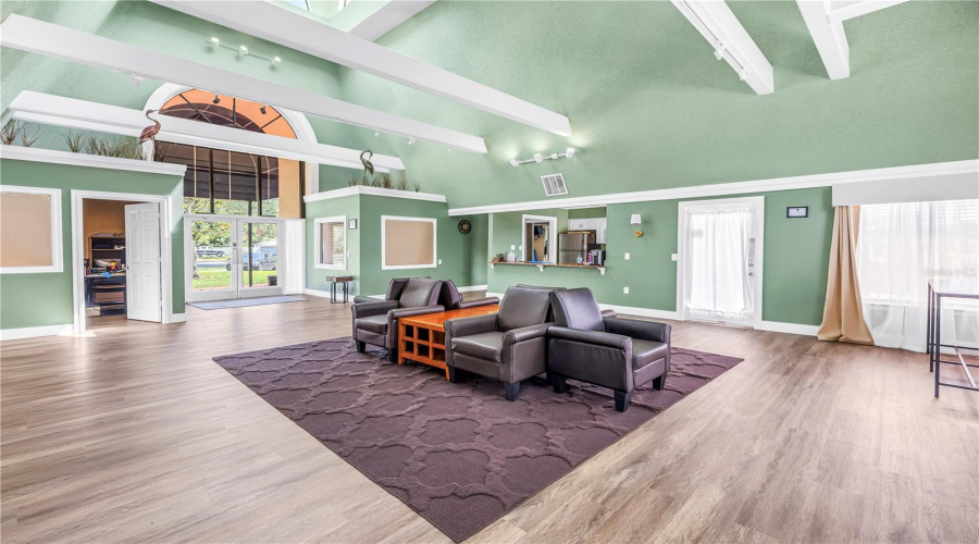 St Petersburg, Florida 33712, 1 Bedroom Bedrooms, ,1 Bathroombathrooms,Residential,For Sale,58Th,0,Mfrtb8500058