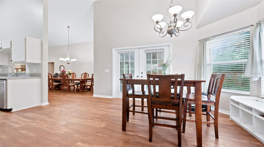 Gainesville, Florida 32608, 5 Bedroom Bedrooms, ,2 Bathroombathrooms,Residential,For Sale,94Th,0,Mfrgc541798
