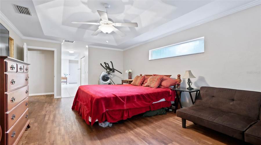 Gainesville, Florida 32608, 5 Bedroom Bedrooms, ,2 Bathroombathrooms,Residential,For Sale,94Th,0,Mfrgc541798
