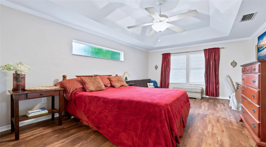 Gainesville, Florida 32608, 5 Bedroom Bedrooms, ,2 Bathroombathrooms,Residential,For Sale,94Th,0,Mfrgc541798