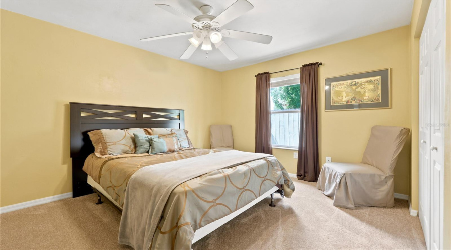 Gainesville, Florida 32608, 5 Bedroom Bedrooms, ,2 Bathroombathrooms,Residential,For Sale,94Th,0,Mfrgc541798