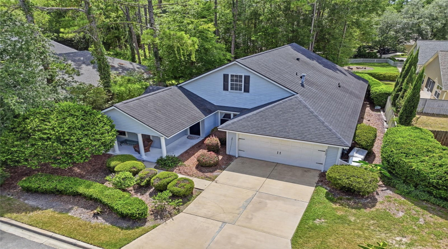 Gainesville, Florida 32608, 5 Bedroom Bedrooms, ,2 Bathroombathrooms,Residential,For Sale,94Th,0,Mfrgc541798