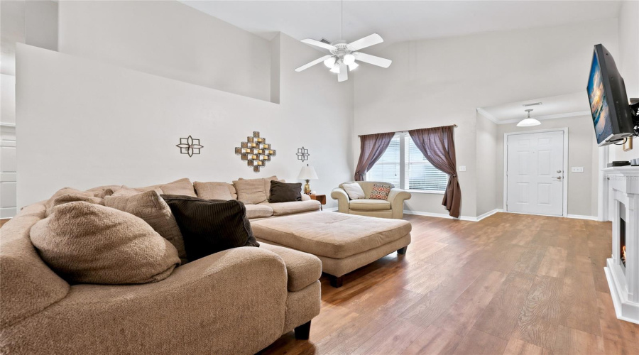 Gainesville, Florida 32608, 5 Bedroom Bedrooms, ,2 Bathroombathrooms,Residential,For Sale,94Th,0,Mfrgc541798