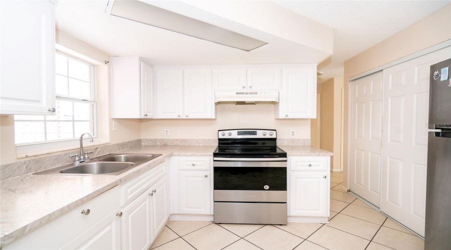 Port Richey, Florida 34668, 3 Bedroom Bedrooms, ,2 Bathroombathrooms,Residential,For Sale,Manvel,0,Mfrtb8514517
