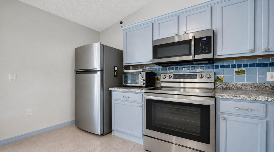 Deltona, Florida 32725, 3 Bedroom Bedrooms, ,2 Bathroombathrooms,Residential,For Sale,Trumbull,0,Mfro6434391