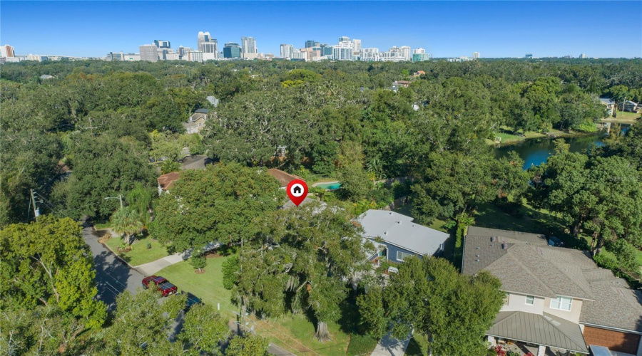 Fabulous Downtown Orlando Location. Tucked Ideally Between Delaney Park And Bel Air!
