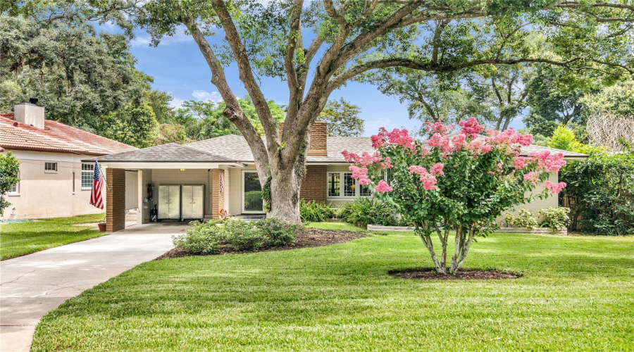 Orlando, Florida 32806, 2 Bedroom Bedrooms, ,1 Bathroombathrooms,Residential,For Sale,Delaney Park,0,Mfro6425159