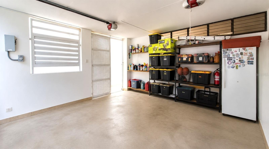 Guaynabo, Puerto Rico 00966, 3 Bedroom Bedrooms, ,2 Bathroombathrooms,Residential,For Sale,Principal,0,Mfrpr9123269