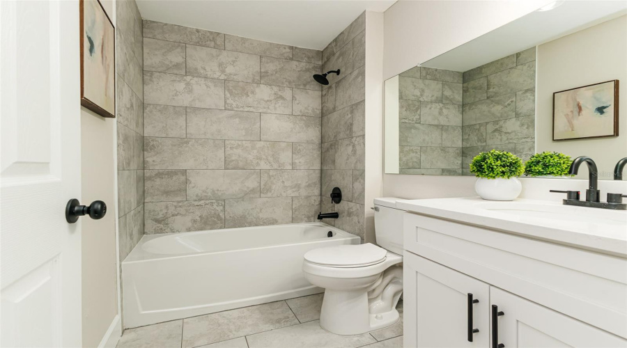 Lakeland, Florida 33811, 3 Bedroom Bedrooms, ,2 Bathroombathrooms,Residential,For Sale,Forestbrook,0,Mfrl4964429