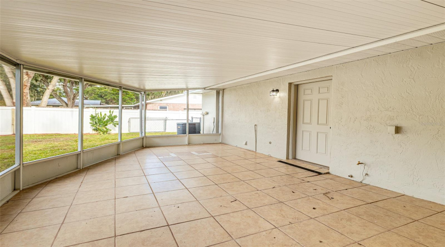 Lakeland, Florida 33811, 3 Bedroom Bedrooms, ,2 Bathroombathrooms,Residential,For Sale,Forestbrook,0,Mfrl4964429