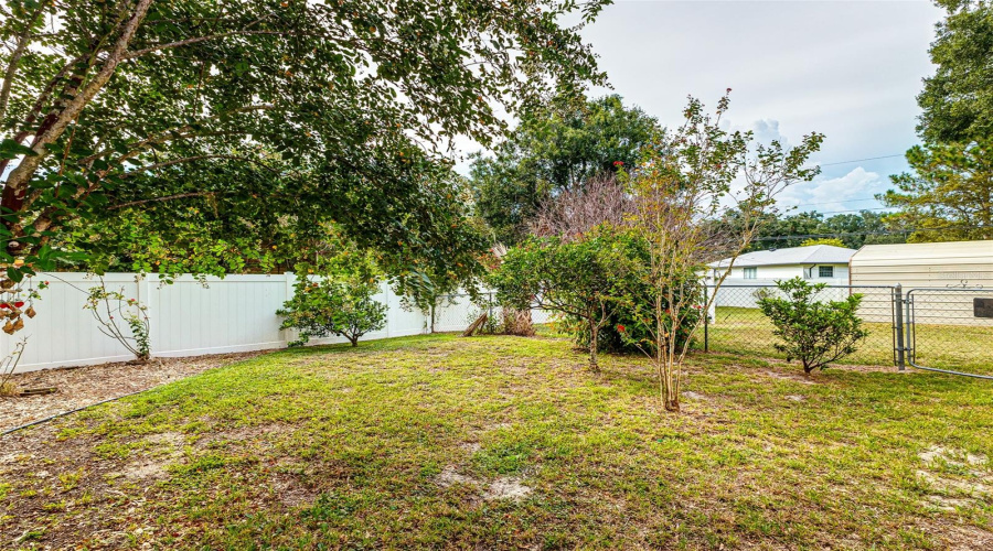 Lakeland, Florida 33811, 3 Bedroom Bedrooms, ,2 Bathroombathrooms,Residential,For Sale,Forestbrook,0,Mfrl4964429