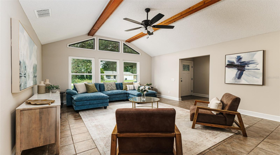 Lakeland, Florida 33811, 3 Bedroom Bedrooms, ,2 Bathroombathrooms,Residential,For Sale,Forestbrook,0,Mfrl4964429