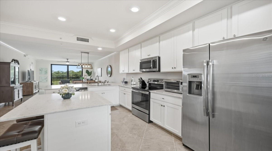 Lakewood Ranch, Florida 34211, 2 Bedroom Bedrooms, ,2 Bathroombathrooms,Residential,For Sale,Gawthrop,0,Mfra4702314