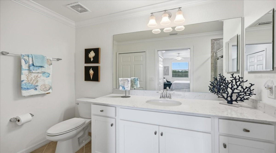 Lakewood Ranch, Florida 34211, 2 Bedroom Bedrooms, ,2 Bathroombathrooms,Residential,For Sale,Gawthrop,0,Mfra4702314