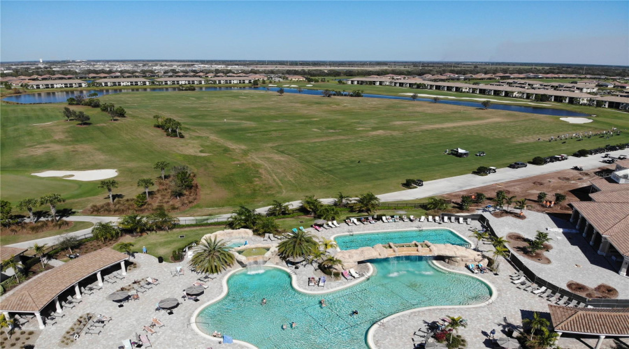 Lakewood Ranch, Florida 34211, 2 Bedroom Bedrooms, ,2 Bathroombathrooms,Residential,For Sale,Gawthrop,0,Mfra4702314