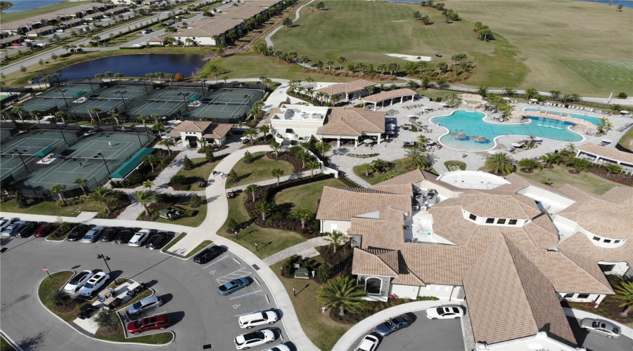 Lakewood Ranch, Florida 34211, 2 Bedroom Bedrooms, ,2 Bathroombathrooms,Residential,For Sale,Gawthrop,0,Mfra4702314
