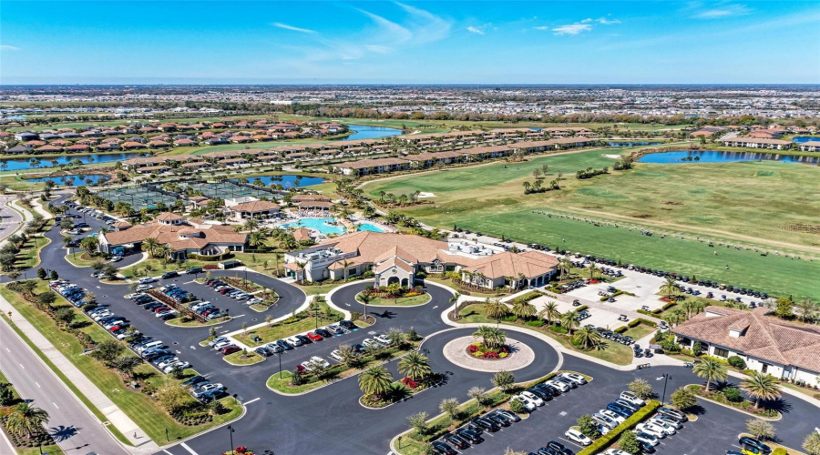 Lakewood Ranch, Florida 34211, 2 Bedroom Bedrooms, ,2 Bathroombathrooms,Residential,For Sale,Gawthrop,0,Mfra4702314