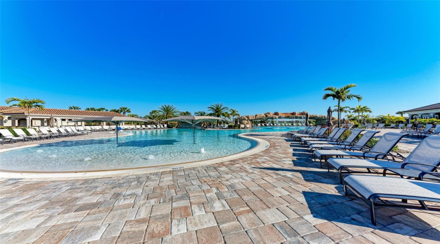 Lakewood Ranch, Florida 34211, 2 Bedroom Bedrooms, ,2 Bathroombathrooms,Residential,For Sale,Gawthrop,0,Mfra4702314