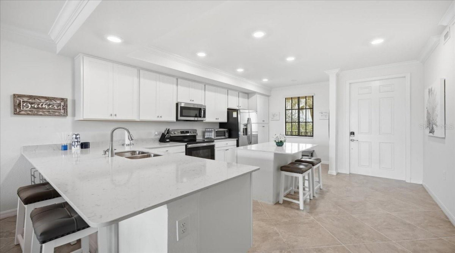Lakewood Ranch, Florida 34211, 2 Bedroom Bedrooms, ,2 Bathroombathrooms,Residential,For Sale,Gawthrop,0,Mfra4702314