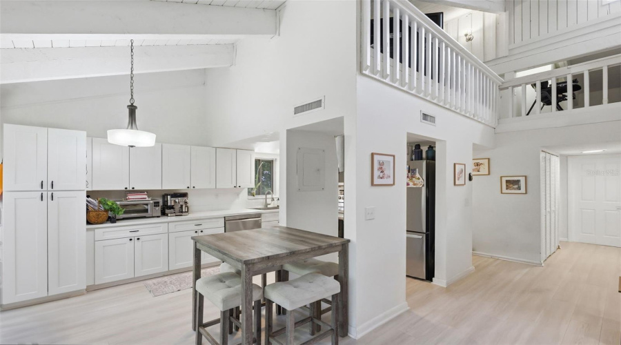 Longwood, Florida 32779, 2 Bedroom Bedrooms, ,1 Bathroombathrooms,Residential,For Sale,Fairway,0,Mfro6417559