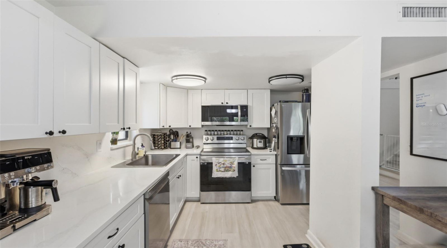 Longwood, Florida 32779, 2 Bedroom Bedrooms, ,1 Bathroombathrooms,Residential,For Sale,Fairway,0,Mfro6417559