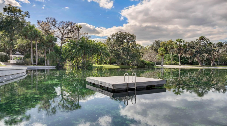 Longwood, Florida 32779, 2 Bedroom Bedrooms, ,1 Bathroombathrooms,Residential,For Sale,Fairway,0,Mfro6417559