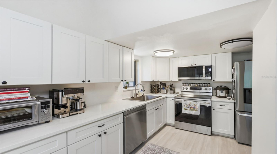 Longwood, Florida 32779, 2 Bedroom Bedrooms, ,1 Bathroombathrooms,Residential,For Sale,Fairway,0,Mfro6417559