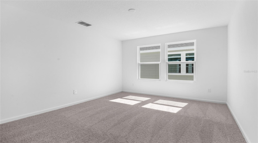 Ocala, Florida 34474, 5 Bedroom Bedrooms, ,3 Bathroombathrooms,Residential,For Sale,64Th,0,Mfrs5136965