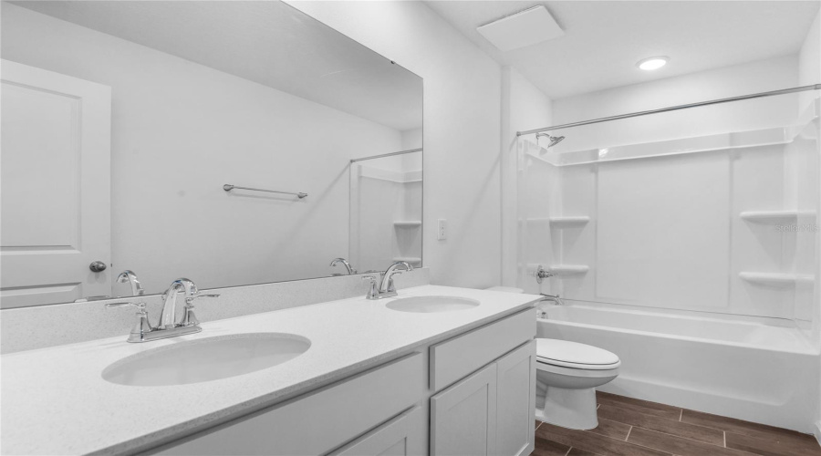 Ocala, Florida 34474, 5 Bedroom Bedrooms, ,3 Bathroombathrooms,Residential,For Sale,64Th,0,Mfrs5136965