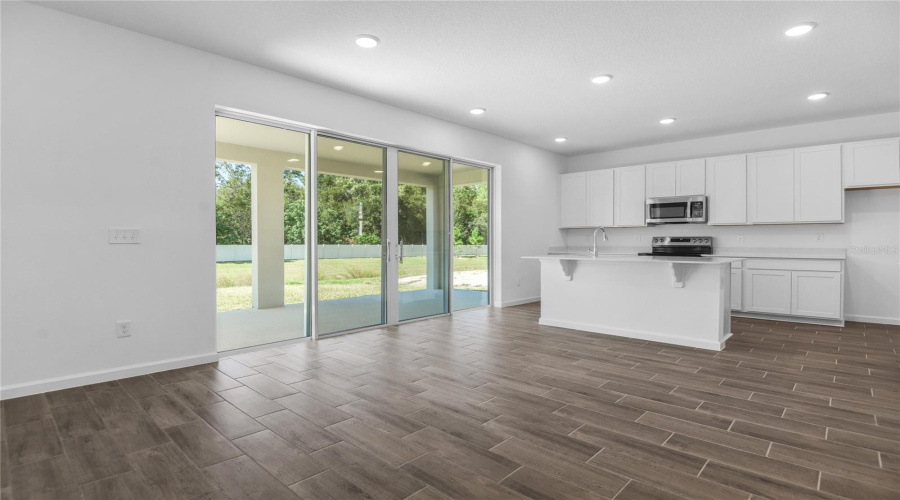 Ocala, Florida 34474, 5 Bedroom Bedrooms, ,3 Bathroombathrooms,Residential,For Sale,64Th,0,Mfrs5136965