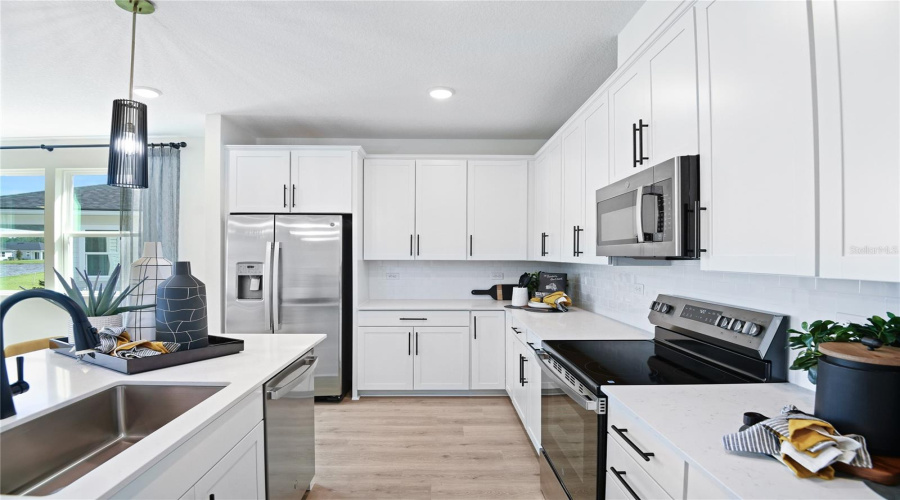 Parrish, Florida 34219, 4 Bedroom Bedrooms, ,3 Bathroombathrooms,Residential,For Sale,Legacy Preserve,0,Mfrs5155768