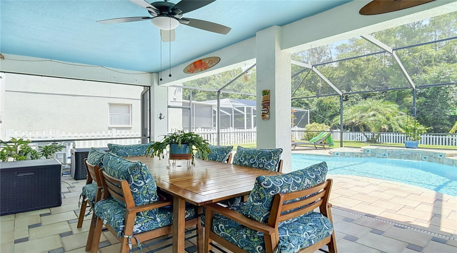 New Port Richey, Florida 34655, 4 Bedroom Bedrooms, ,3 Bathroombathrooms,Residential,For Sale,Solola,0,Mfrtb8539237