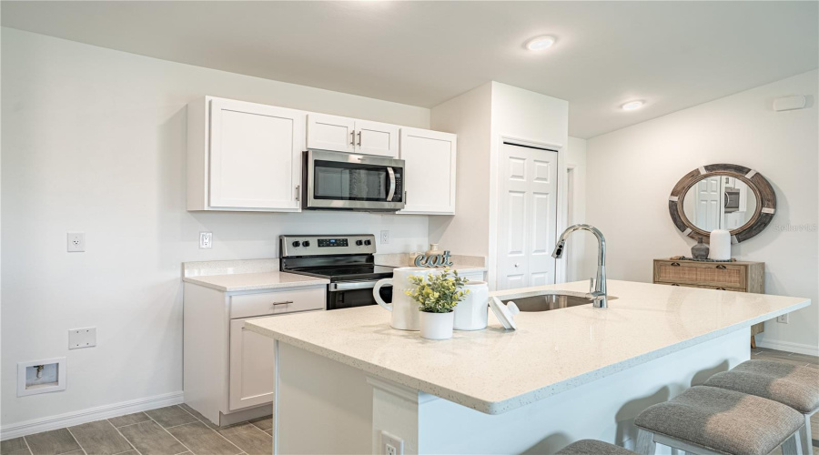Port Charlotte, Florida 33954, 3 Bedroom Bedrooms, ,2 Bathroombathrooms,Residential,For Sale,Lindon,0,Mfra4700042