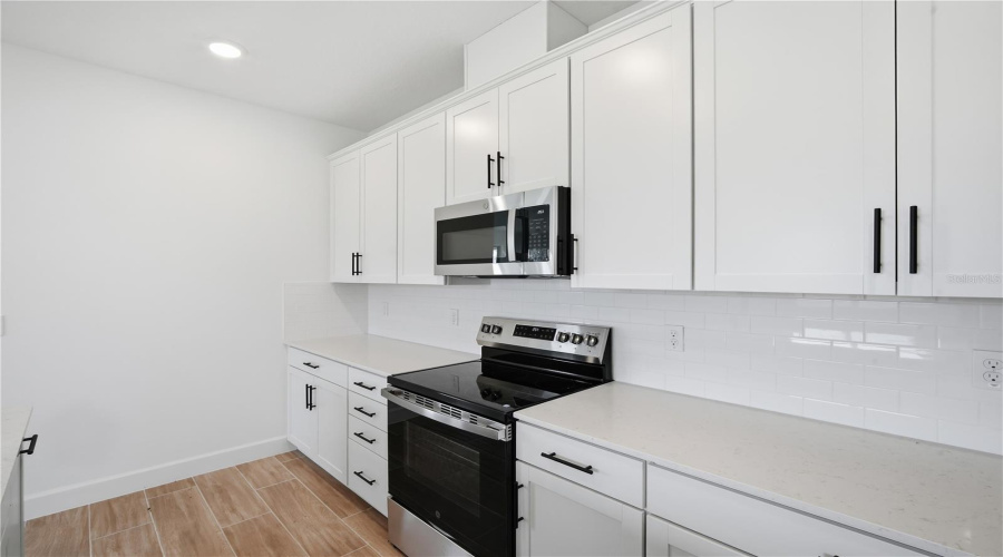 Weeki Wachee, Florida 34613, 3 Bedroom Bedrooms, ,2 Bathroombathrooms,Residential,For Sale,Players,0,Mfrs5127466