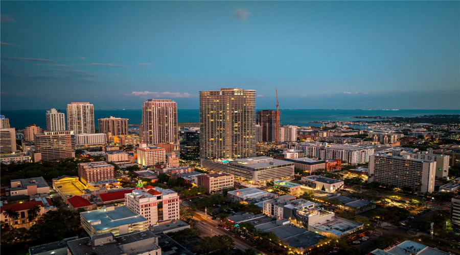St Petersburg, Florida 33701, 2 Bedroom Bedrooms, ,2 Bathroombathrooms,Residential,For Sale,Central,0,Mfrtb8518360