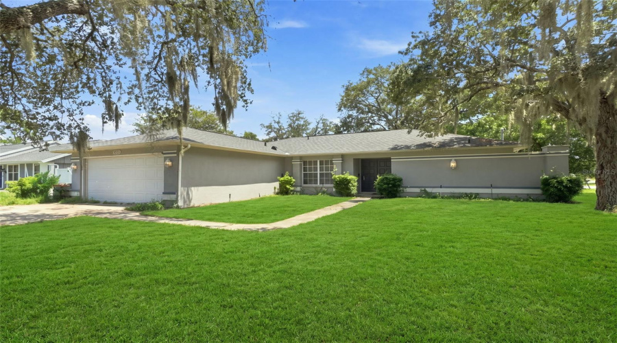 Spring Hill, Florida 34608, 2 Bedroom Bedrooms, ,2 Bathroombathrooms,Residential,For Sale,Horizon,0,Mfrtb8542269